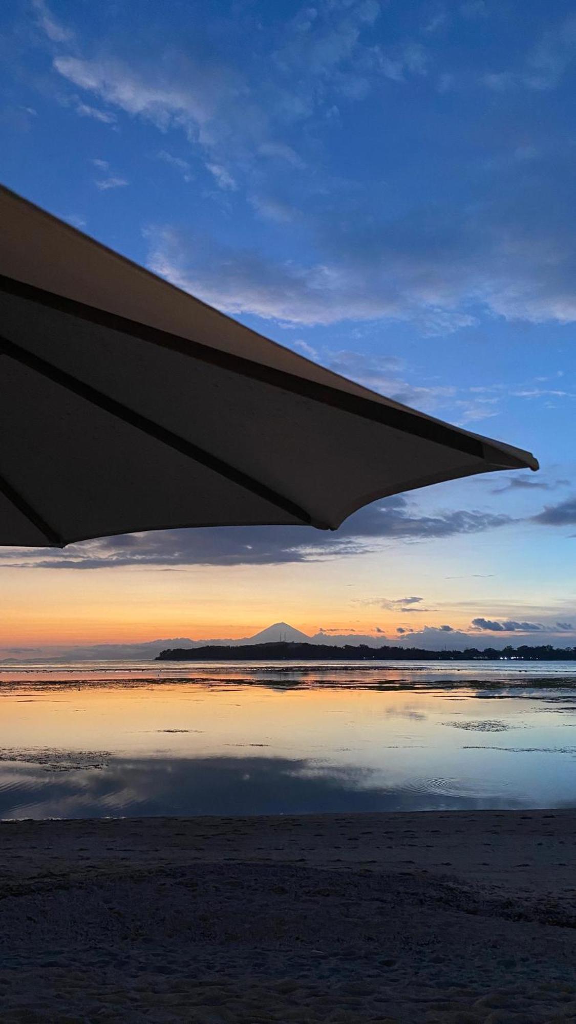 Vyaana Resort Gili Air Bagian luar foto